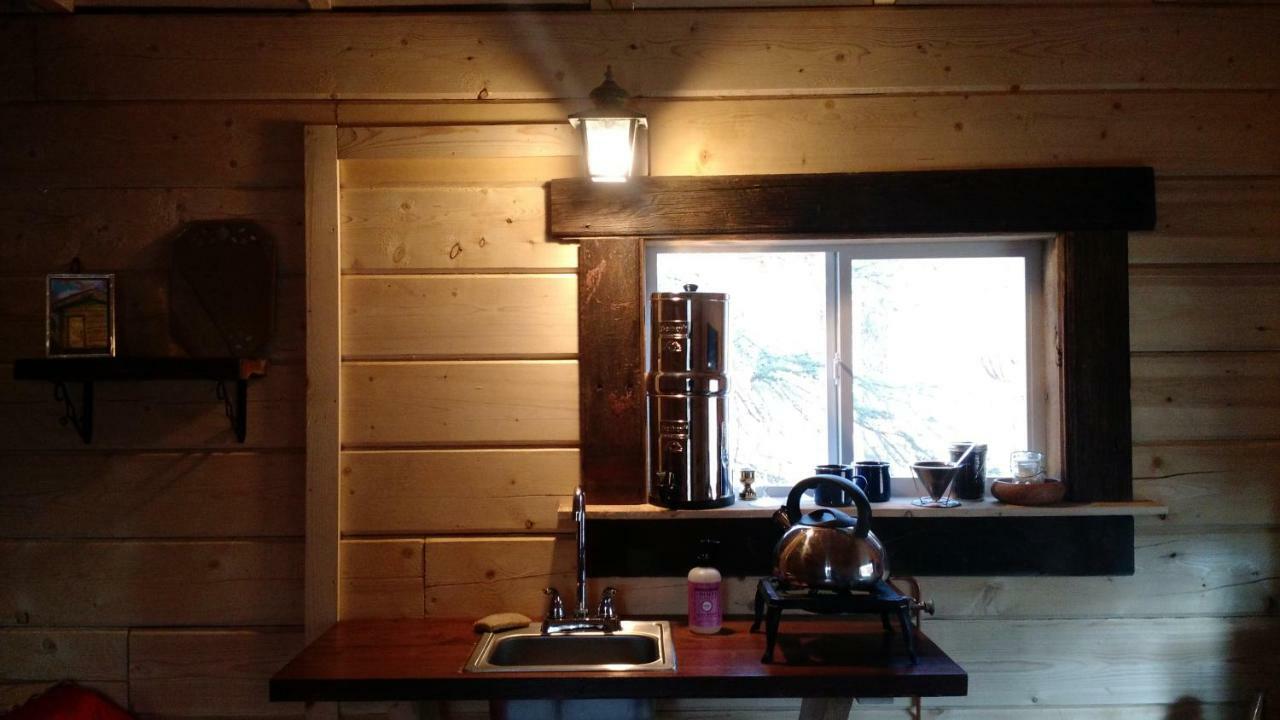 Blackburn Cabins - Mccarthy, Alaska Экстерьер фото